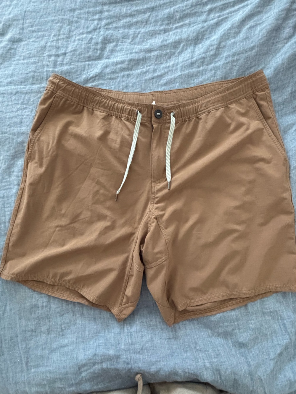 Vuori Men's cognac Swim Shorts - Elastic Waist with drawstring. Xxl.